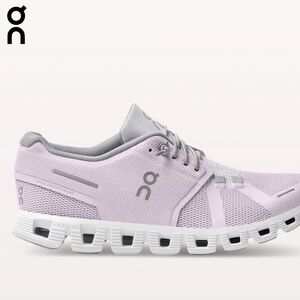 Size 9.5 On Cloud 5 Lavendar Shoes Rarely worn